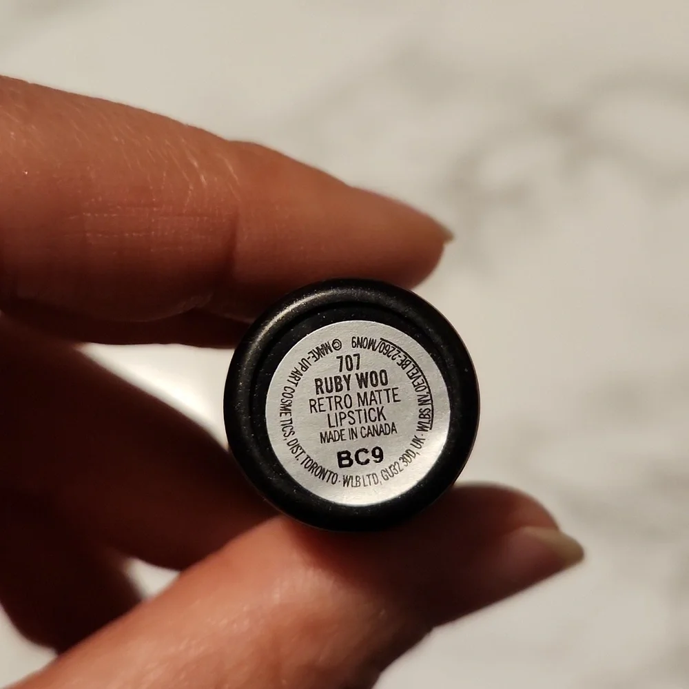 Mac ruby woo - Picture 2 of 3